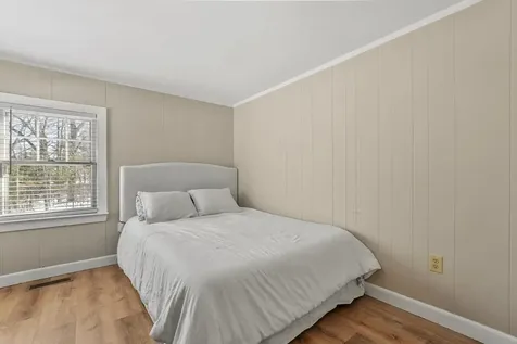 48 Whittier Street Newton NH 03858