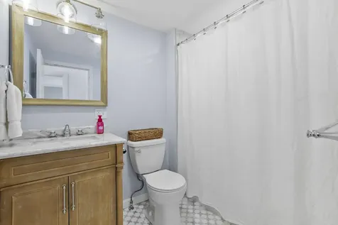48 Whittier Street Newton NH 03858