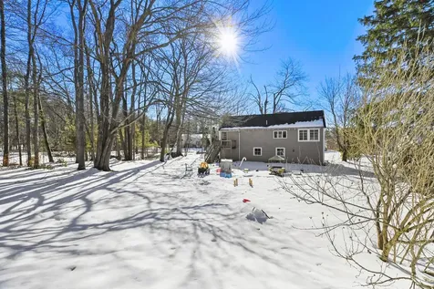 48 Whittier Street Newton NH 03858