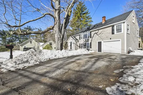 48 Whittier Street Newton NH 03858