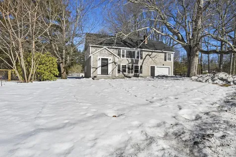 48 Whittier Street Newton NH 03858