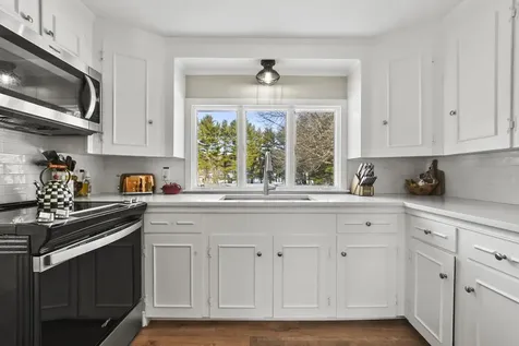 48 Whittier Street Newton NH 03858