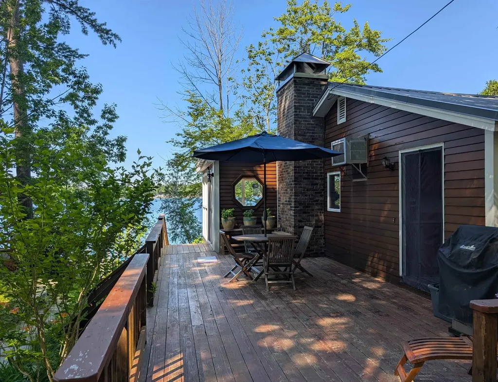 16 Varney Point Road Left Gilford NH 03249