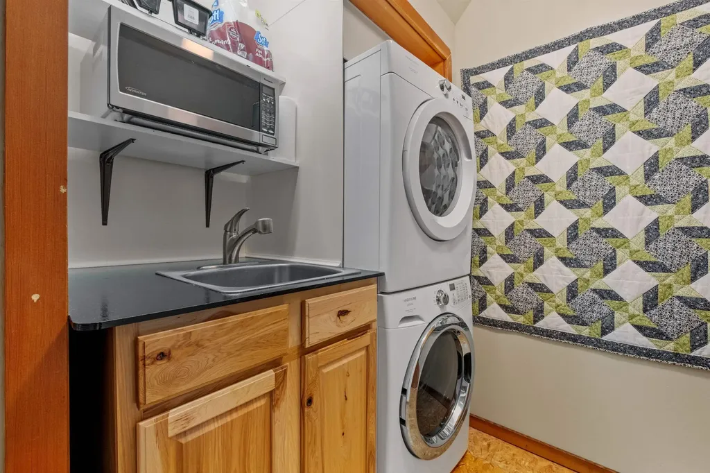 16 Varney Point Road Left Gilford NH 03249