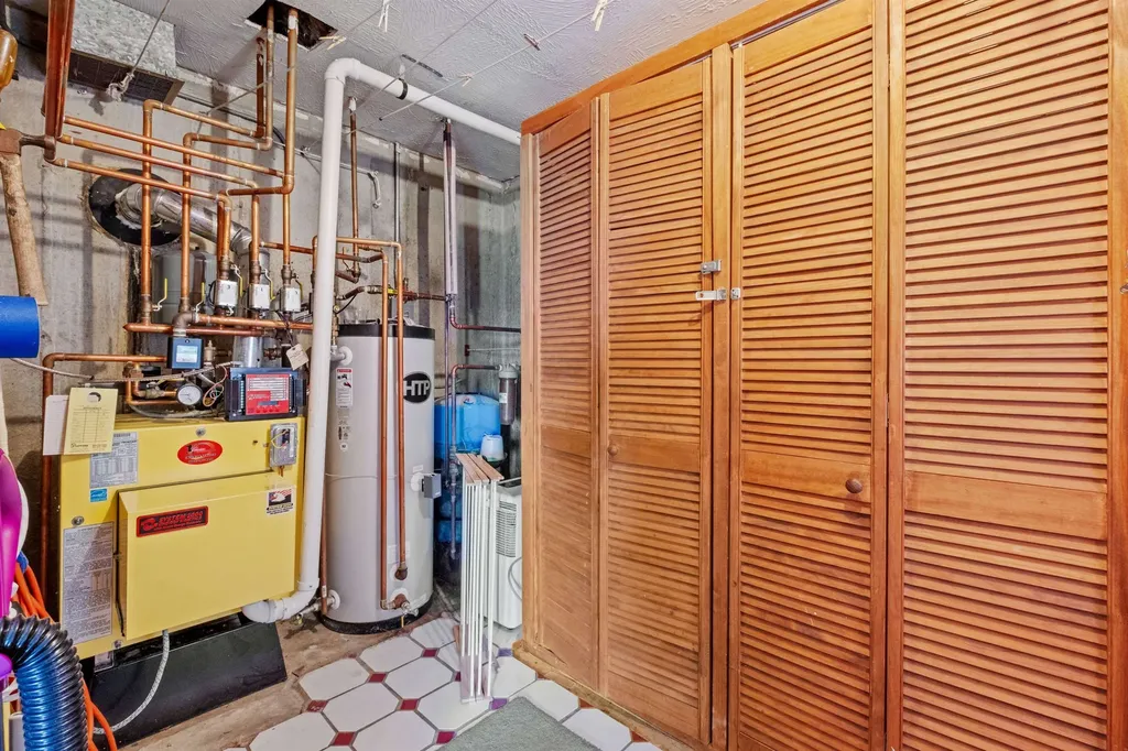 16 Varney Point Road Left Gilford NH 03249