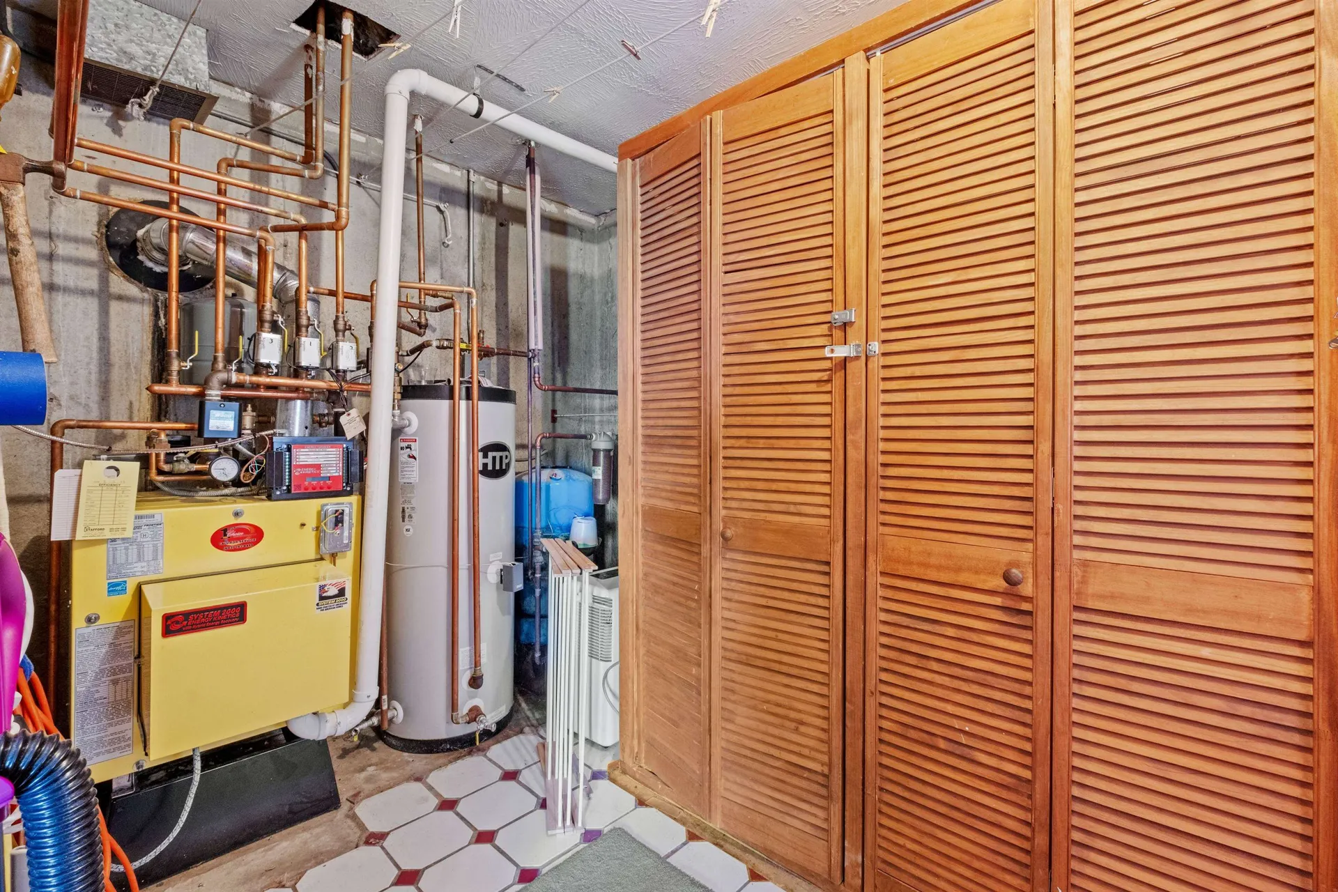 16 Varney Point Road Left Gilford NH 03249