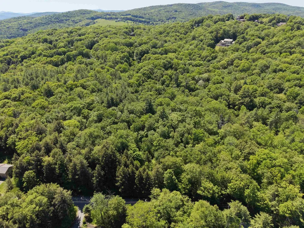 5417 Fletcher Lane Hartford VT 05001