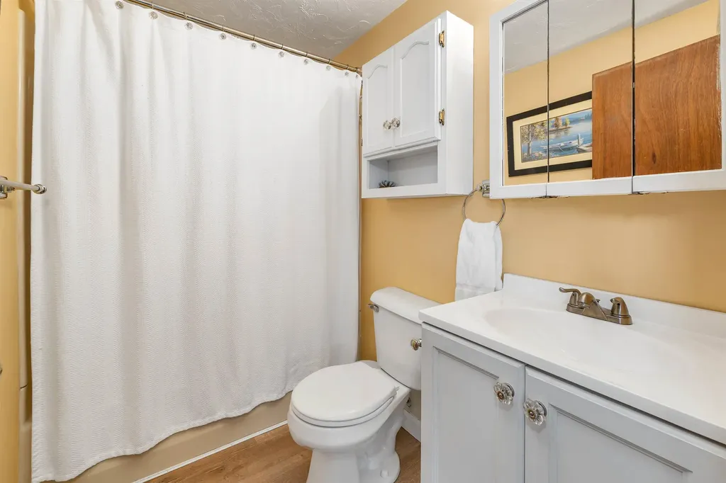 65 Glen Forest Drive Moultonborough NH 03254