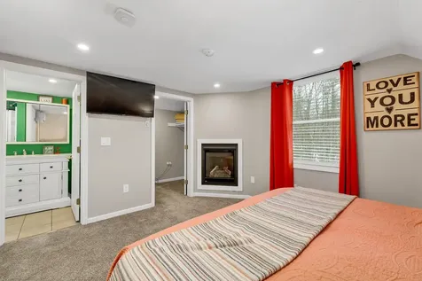 65 Glen Forest Drive Moultonborough NH 03254