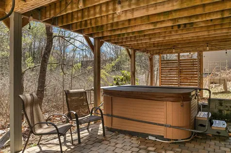 65 Glen Forest Drive Moultonborough NH 03254