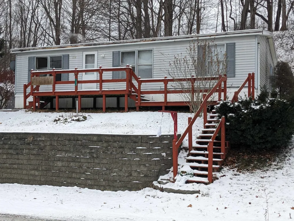 238/266 South Main Street Danby VT 05739