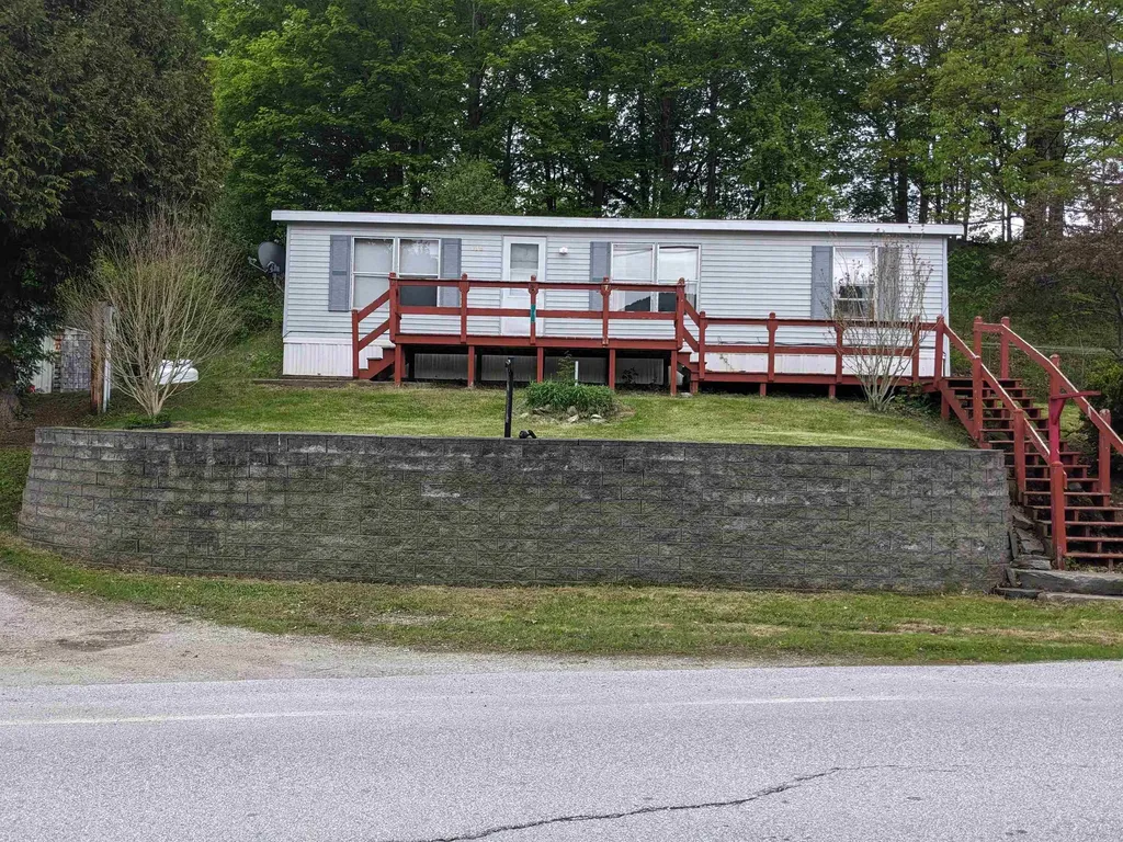 238/266 South Main Street Danby VT 05739