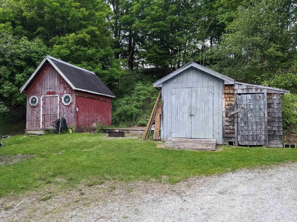 238/266 South Main Street Danby VT 05739