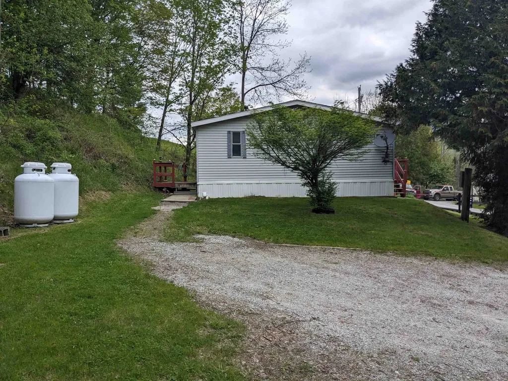 238/266 South Main Street Danby VT 05739