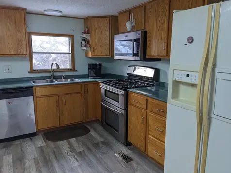 238/266 South Main Street Danby VT 05739