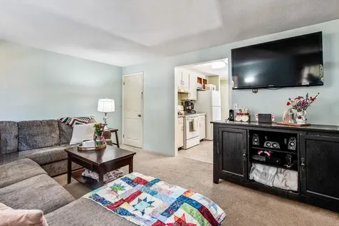 8 Monarch Lane Claremont NH 03743