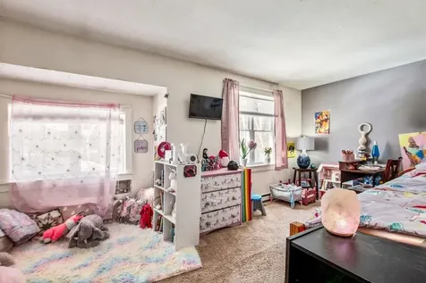 8 Monarch Lane Claremont NH 03743