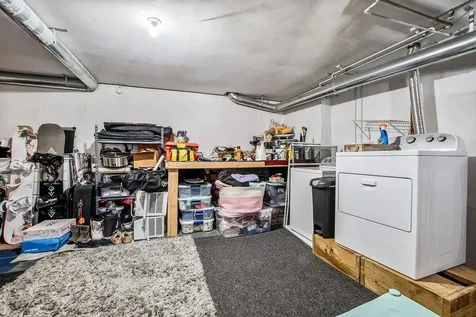 8 Monarch Lane Claremont NH 03743