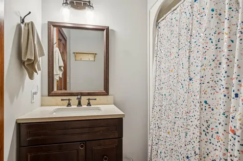 46 Stevens Road Hanover NH 03755