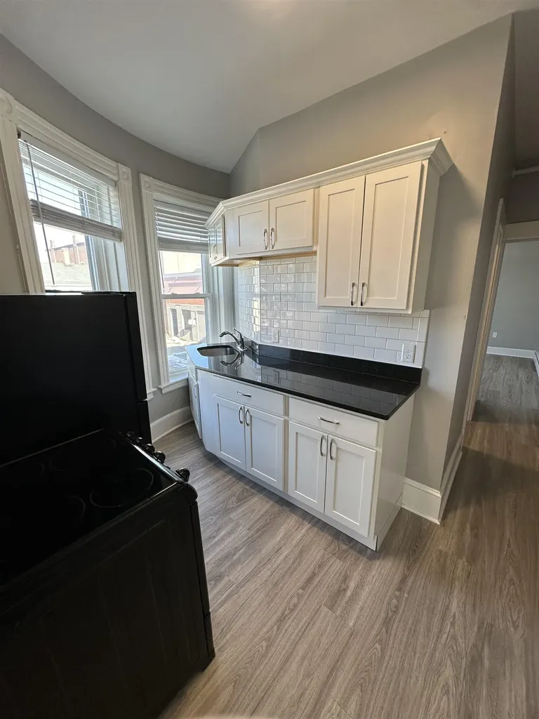 4 N State Street Concord NH 03301-4067