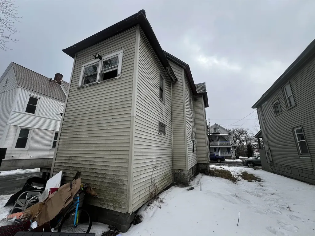 9 Clover Street Rutland City VT 05701