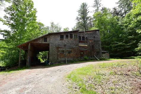 25 Independent Drive Hartland VT 05048