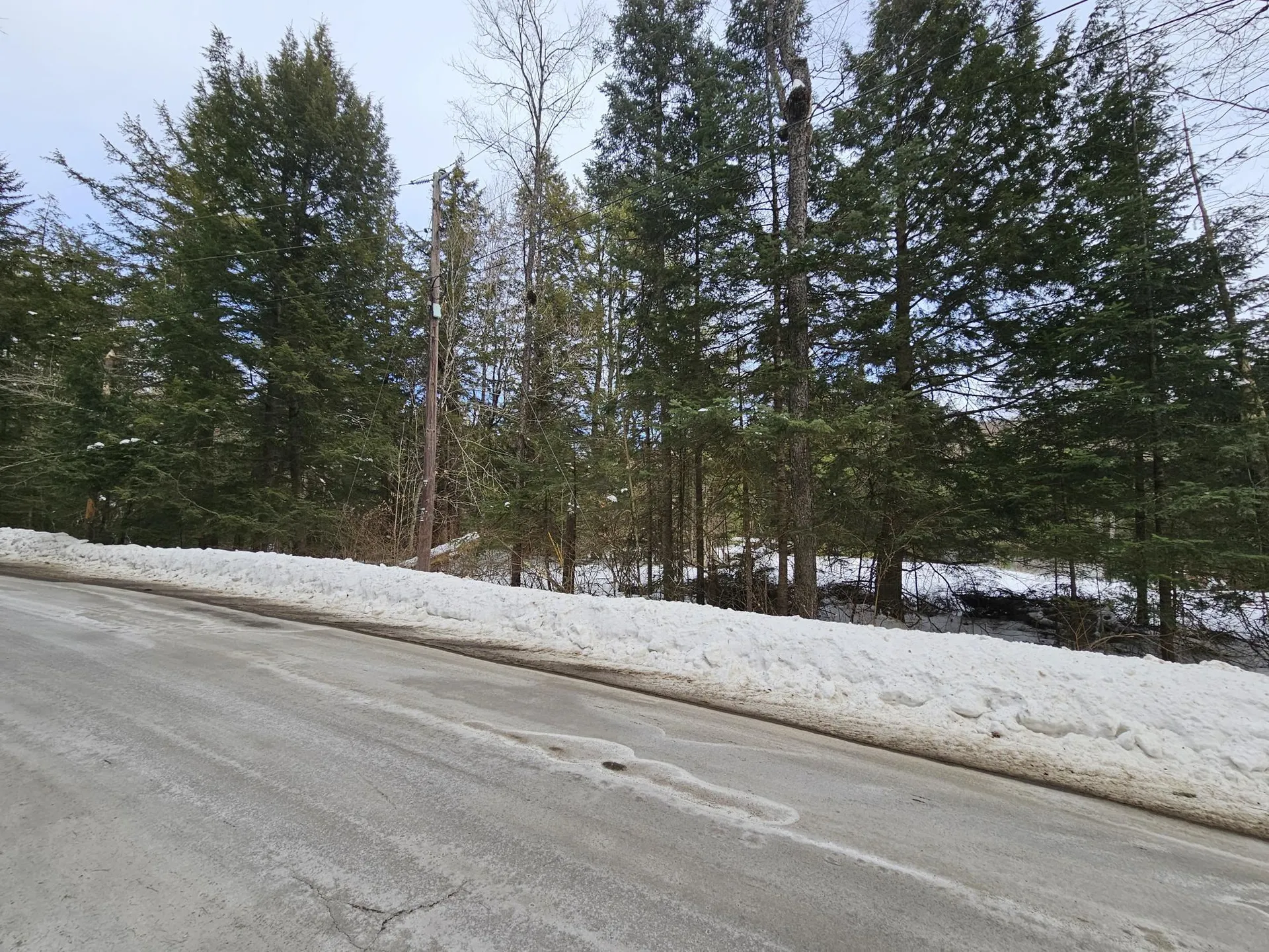 437 River Road Acworth NH 03601