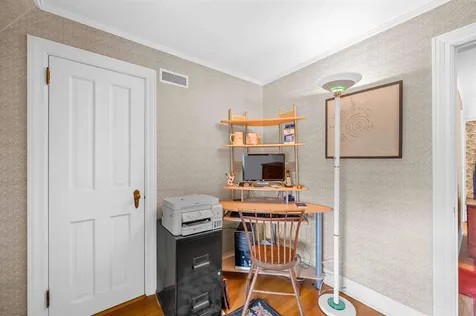 11 Towne Street Montpelier VT 05602