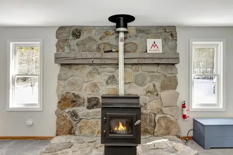 165 Stone Hollow Road Londonderry VT 05148
