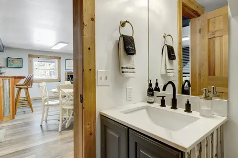 165 Stone Hollow Road Londonderry VT 05148