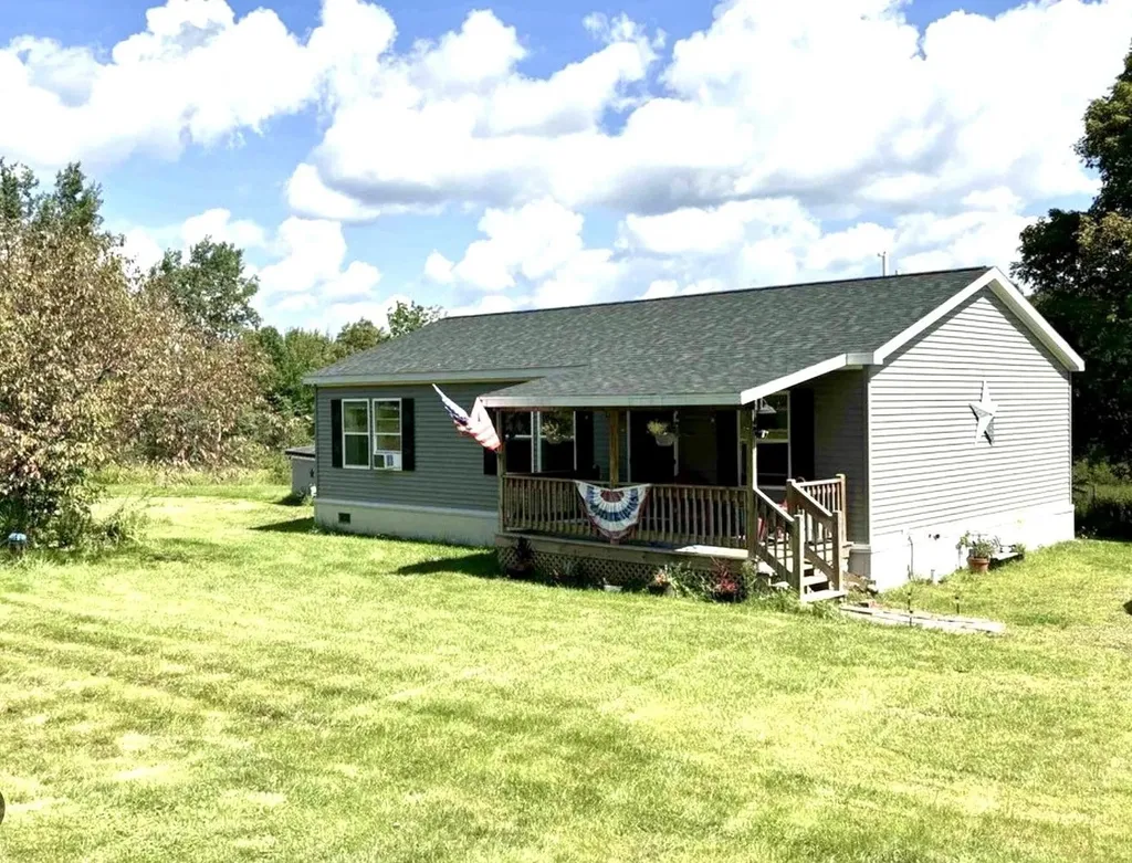 9 Farm View Road Hyde Park VT 05655