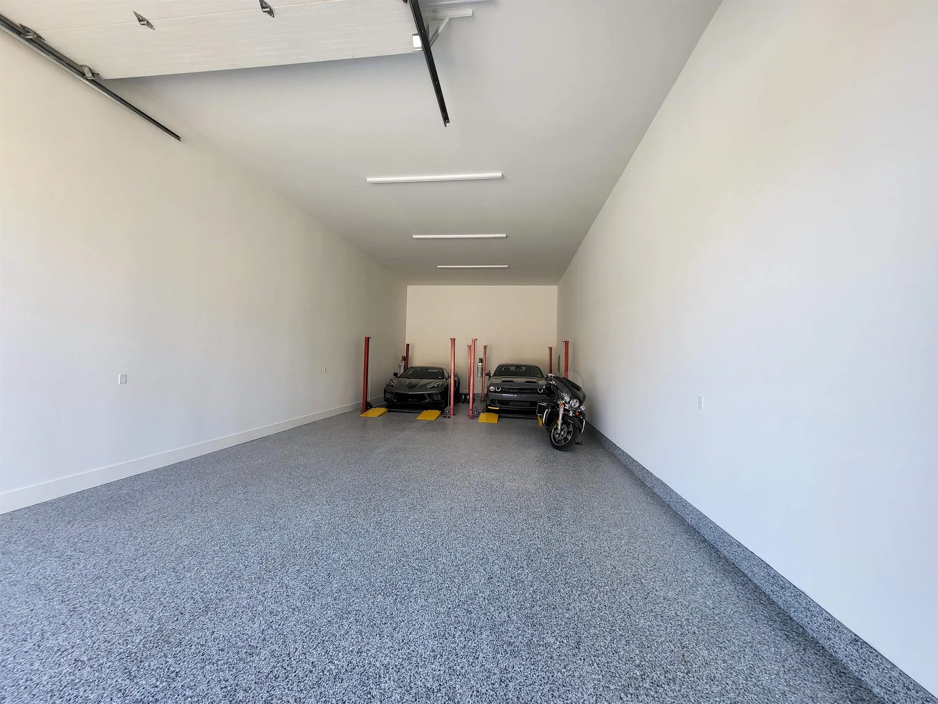 1853 Ragged Mountain Highway Alexandria NH 03222