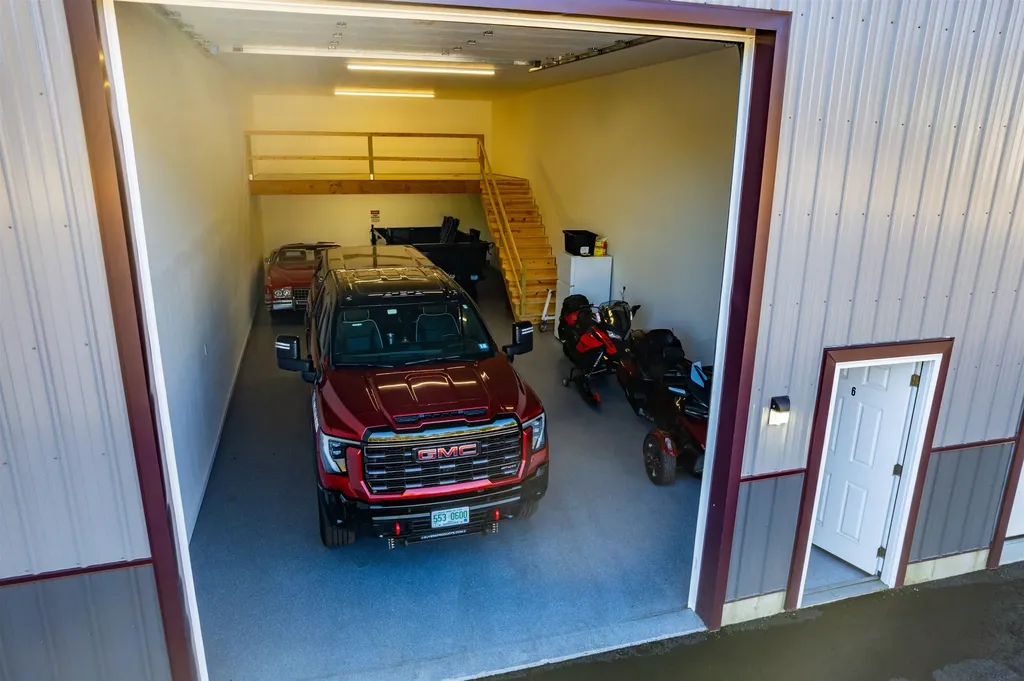 1853 Ragged Mountain Highway Alexandria NH 03222