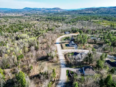 64 Grandview Road Conway NH 03818