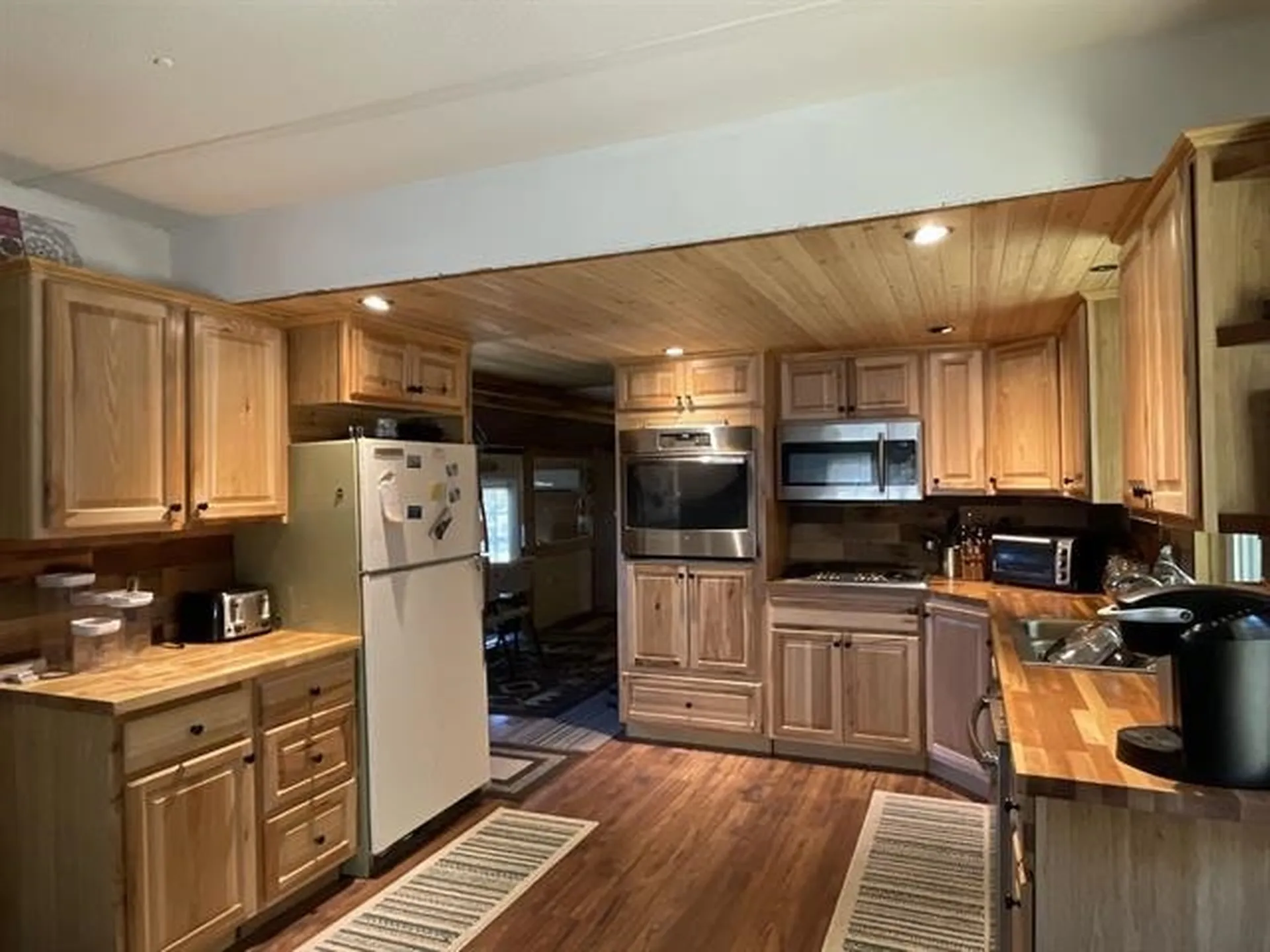 97 Cobblestone Road Clarksville NH 03592