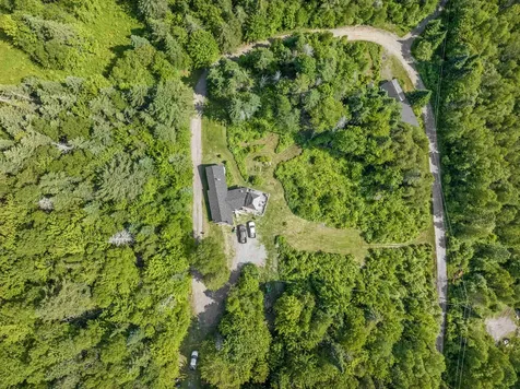 97 Cobblestone Road Clarksville NH 03592