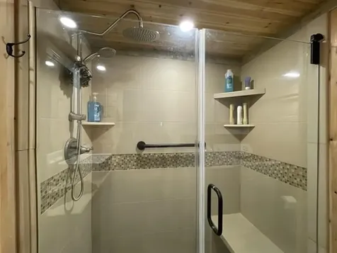 97 Cobblestone Road Clarksville NH 03592