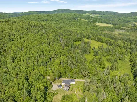 97 Cobblestone Road Clarksville NH 03592