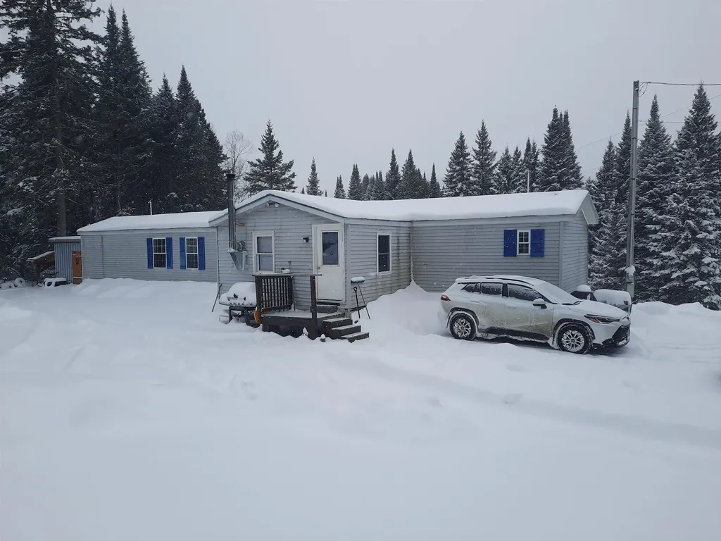 176 Indian Stream Road Pittsburg NH 03592