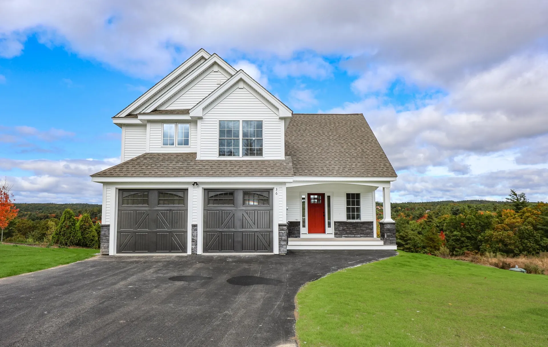 1 Tallarico Street Litchfield NH 03052