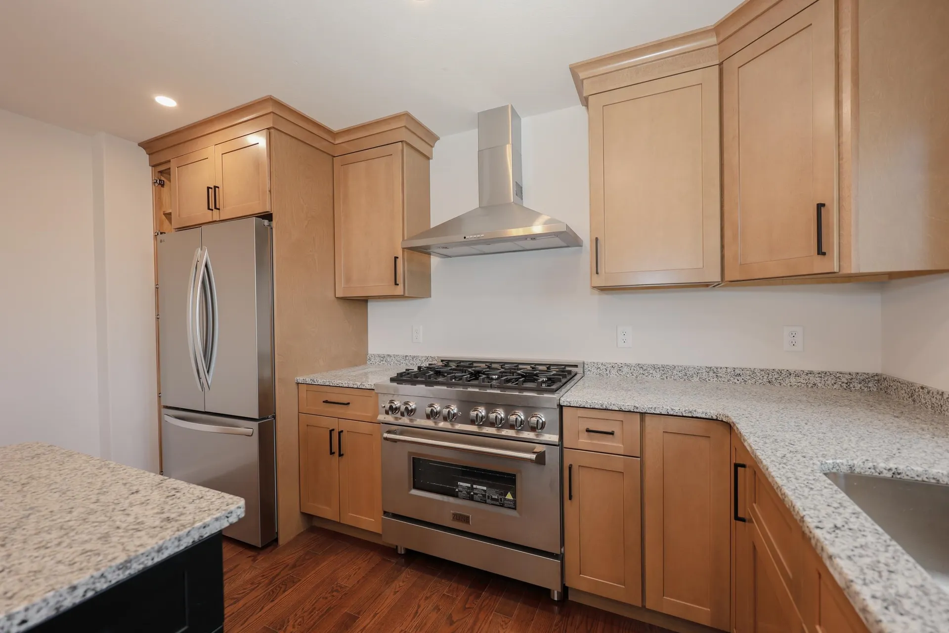 1 Tallarico Street Litchfield NH 03052