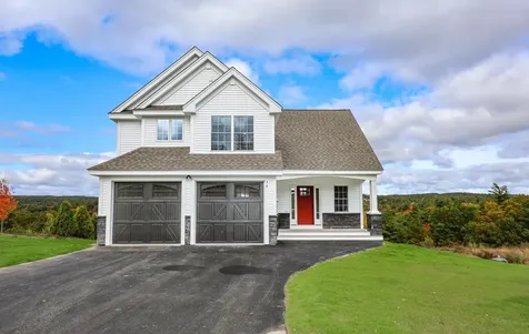 1 Tallarico Street Litchfield NH 03052