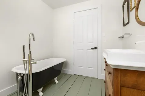 150 Upper Taylor Hill Road Winhall VT 05340