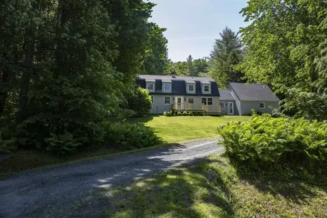 86 West Fisher Road Hartford VT 05059