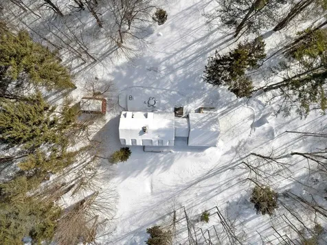 86 West Fisher Road Hartford VT 05059