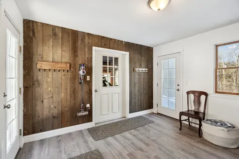 86 West Fisher Road Hartford VT 05059