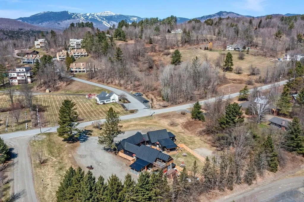 140 Cottage Club Road Stowe VT 05672