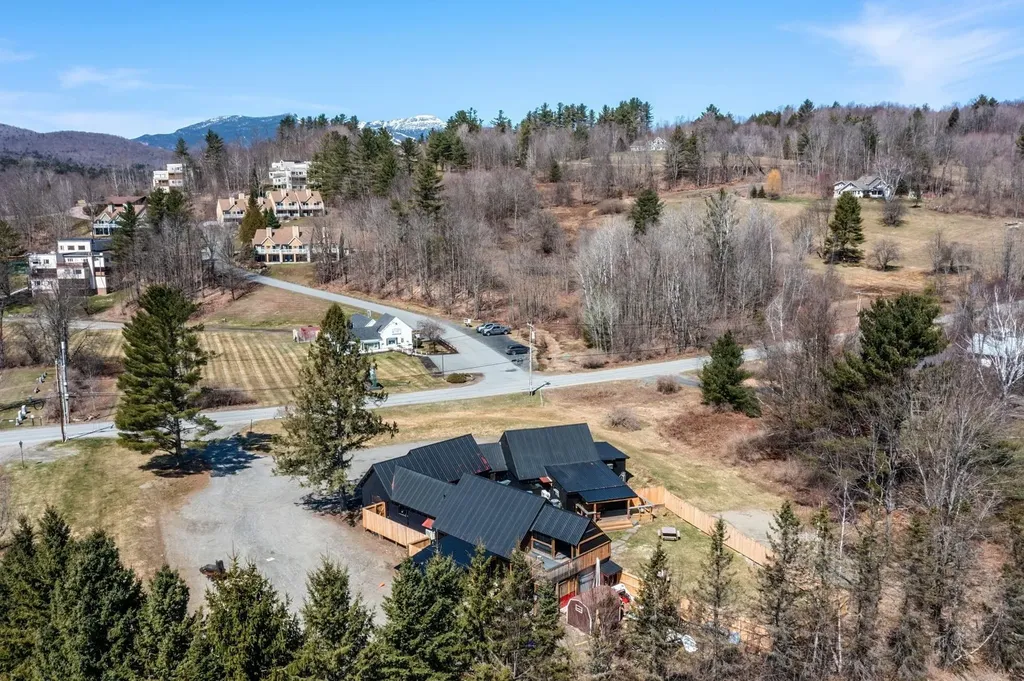 140 Cottage Club Road Stowe VT 05672