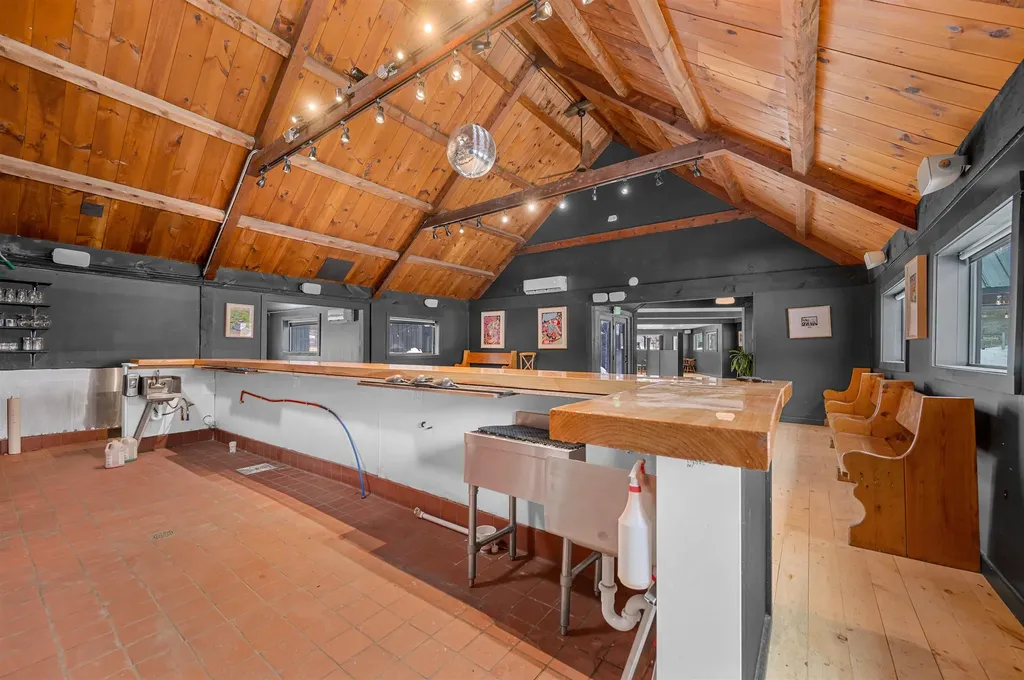 140 Cottage Club Road Stowe VT 05672