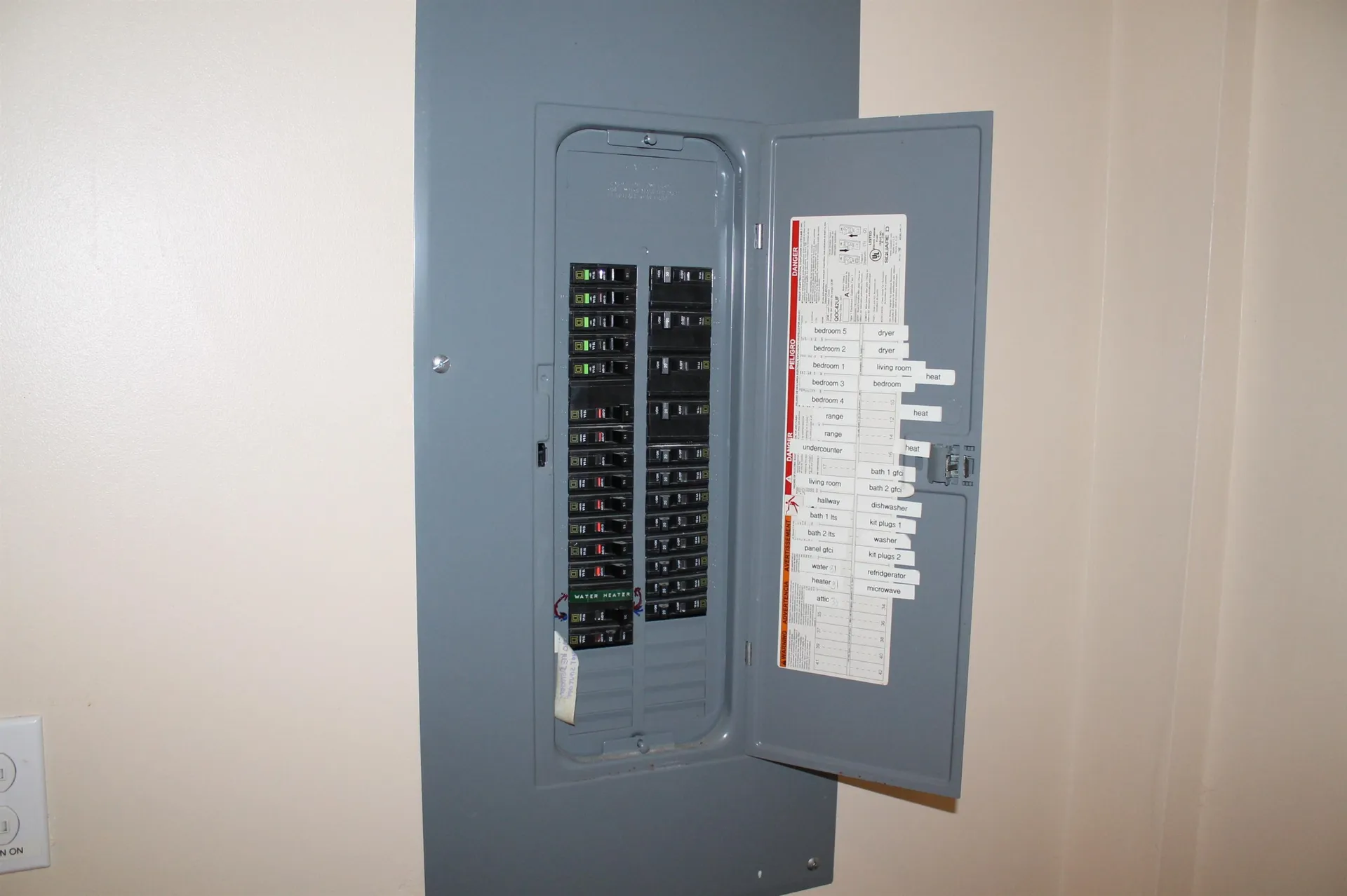 193 Main Street Woodstock NH 03262